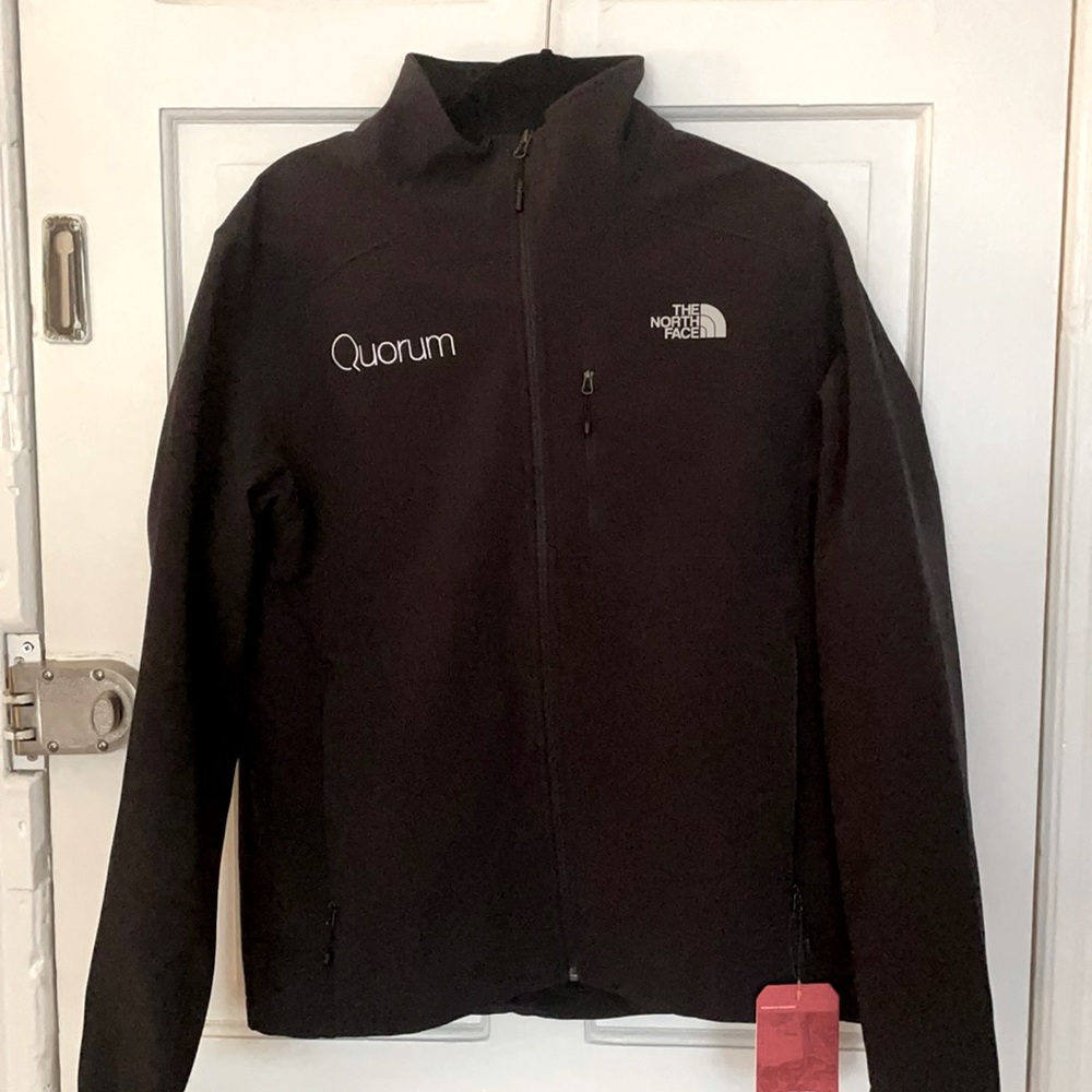 NWT North Face Apex Barrier Men’s Jacket Sz M
